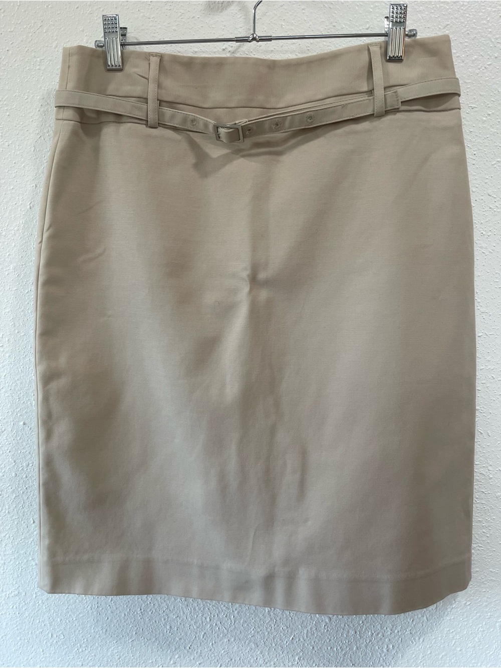Rafaella Beige Skirt with Slim Waist Belt